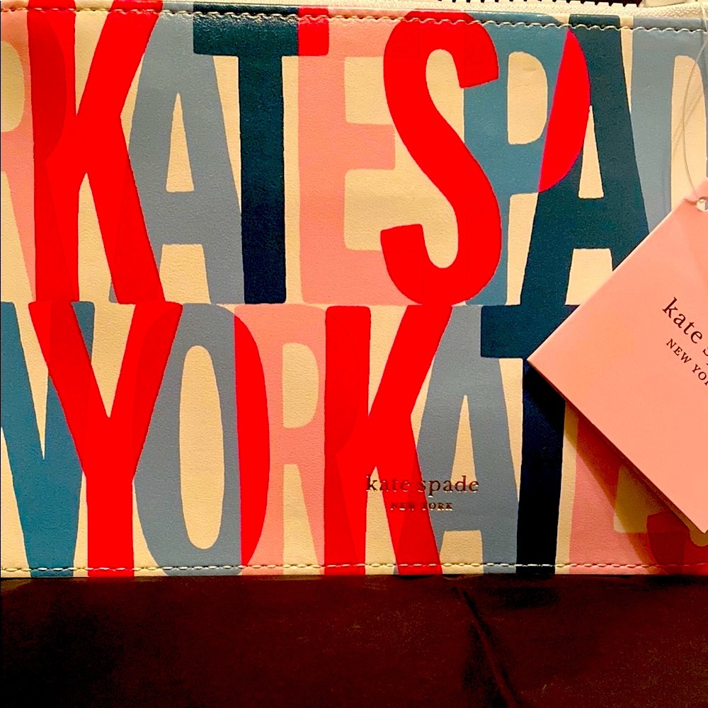 Kate Spade โ ๏ธ NWT Multicolor Pouch ๐ set - Picture 2 of 6